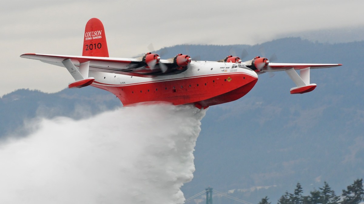 Plane flying bomber aircraft largest airplane seaplanes boat martin water sea world grumman boats wingspan wwii old fires planes float